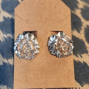 Elegant Silver Floral Earrings